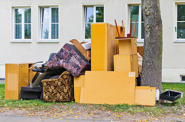 Best Mattress Removal Service  in West Dundee, IL